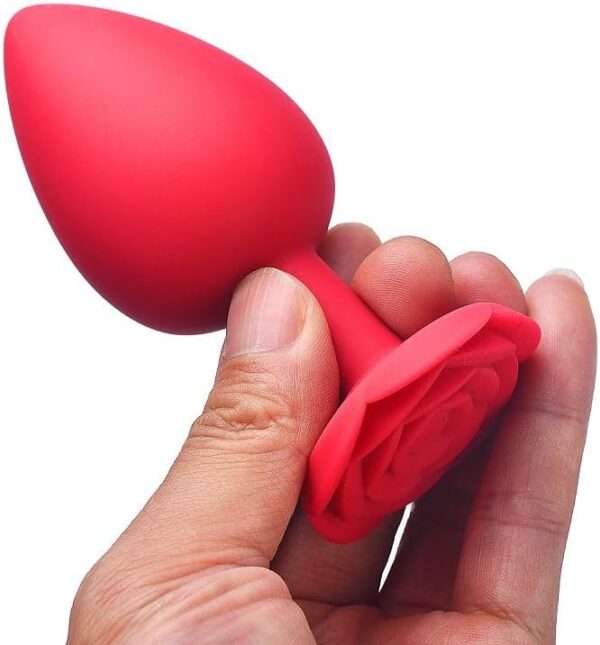 Plug Anal em Silicone Formato de Rosa Tamanho Vermelho Confortavel Discreto - Tamanho M - Imagem 6